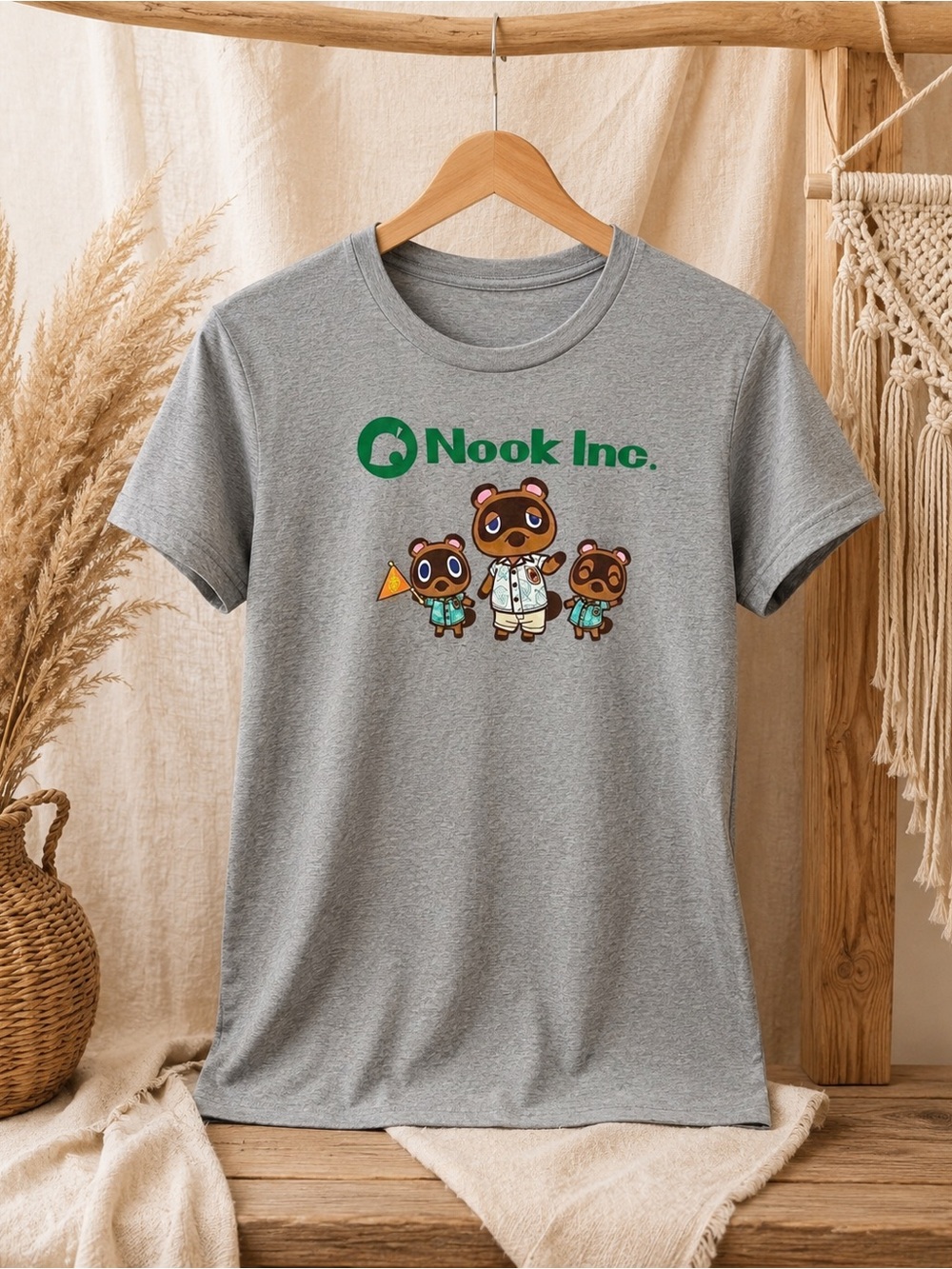 Nintendo Animal Crossing Nook‎ Inc. Gray T-Shirt Size L 11/13 Jr/Teen